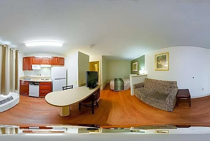 Hotel Hometowne Studios Phoenix - Black Canyon Highway 2*