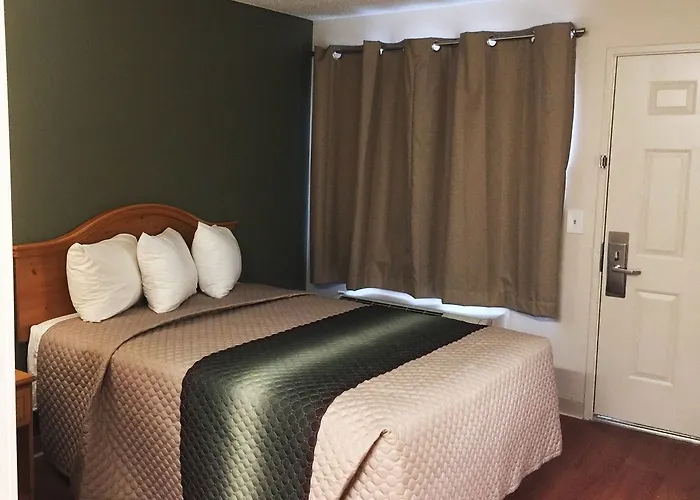 Hometowne Studios Phoenix - Black Canyon Highway Hotel Phoenix