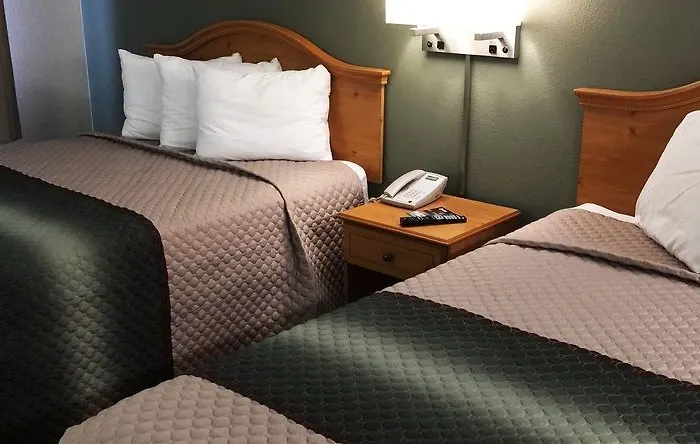 Hotel Hometowne Studios Phoenix - Black Canyon Highway