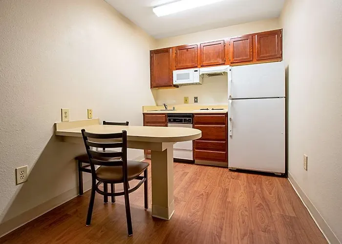 Hometowne Studios Phoenix - Black Canyon Highway Hotel Phoenix
